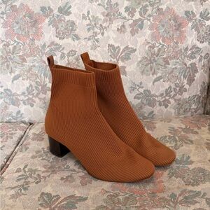 EVERLANE The Day Glove Boot Size 8.5 Ribbed Sock Boot in Toffee